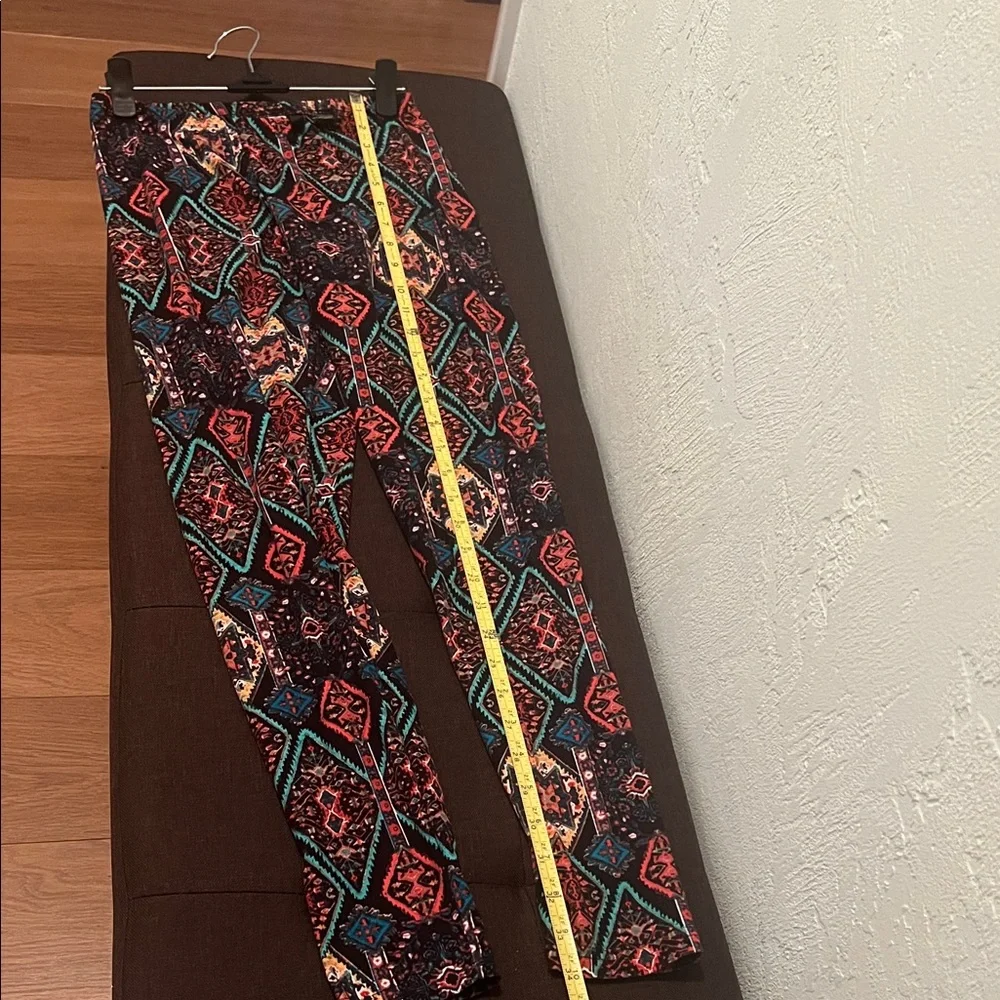 #1631** Patterned Aztec Print Leggings - Black with Teal & Coral - Picture 5 of 7